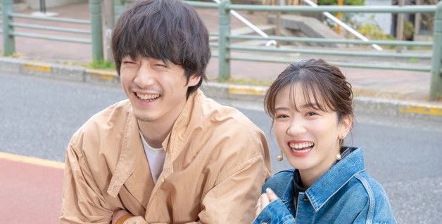 永野芽郁さんと坂口健太郎さんの写真